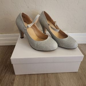 J Adams Mary Jane Kitten Heels Silver Glitter